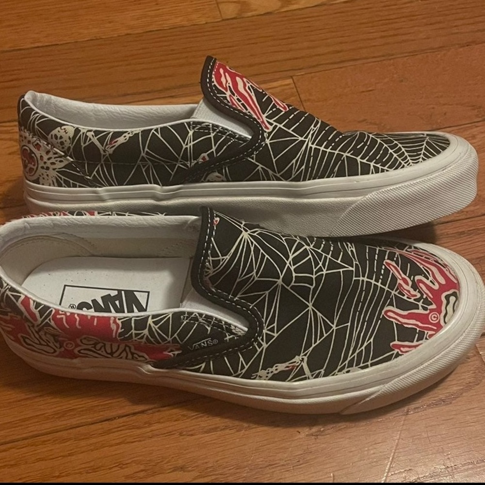 Spider Web Vans Style 98